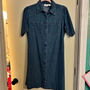 The Vermont Blue Jean Full Button Dress Small Short Sleeve Dress EUC No Flaws